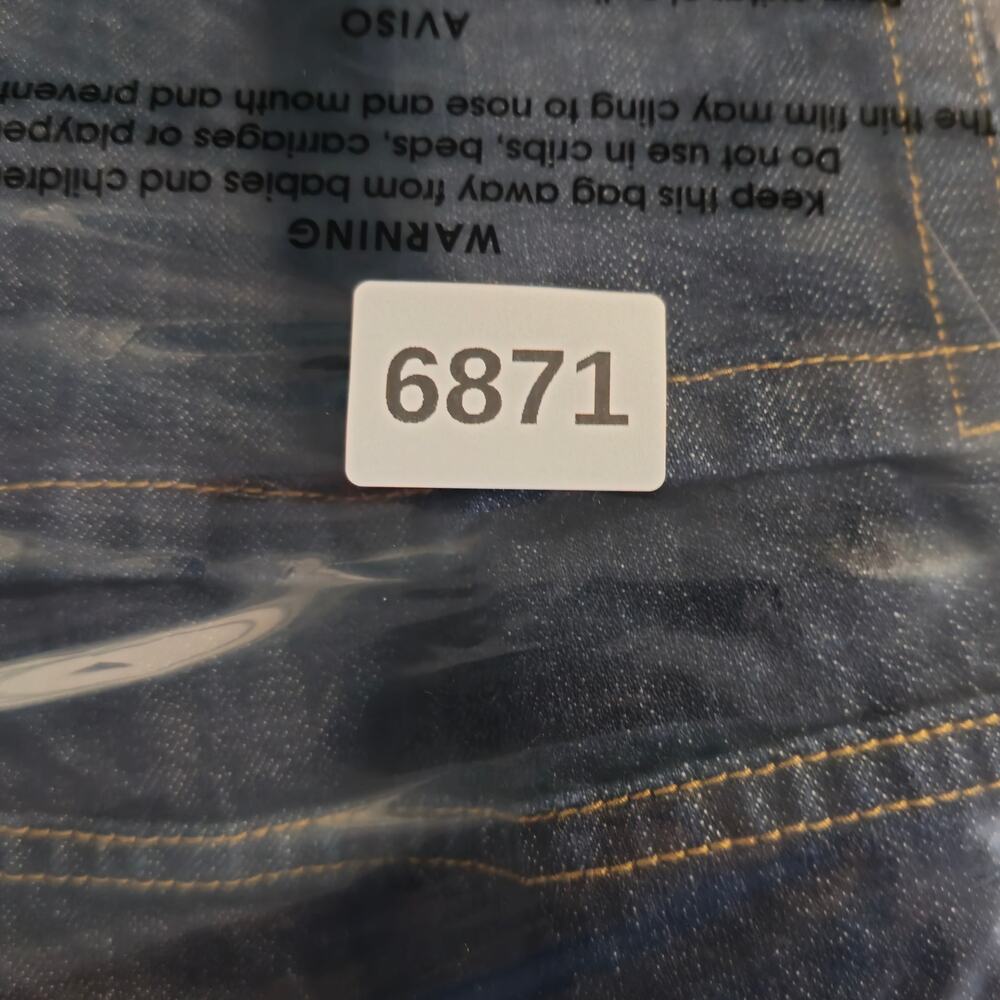 Duluth Mens 42x30 Dark Wash Jeans - Picture 16 of 16